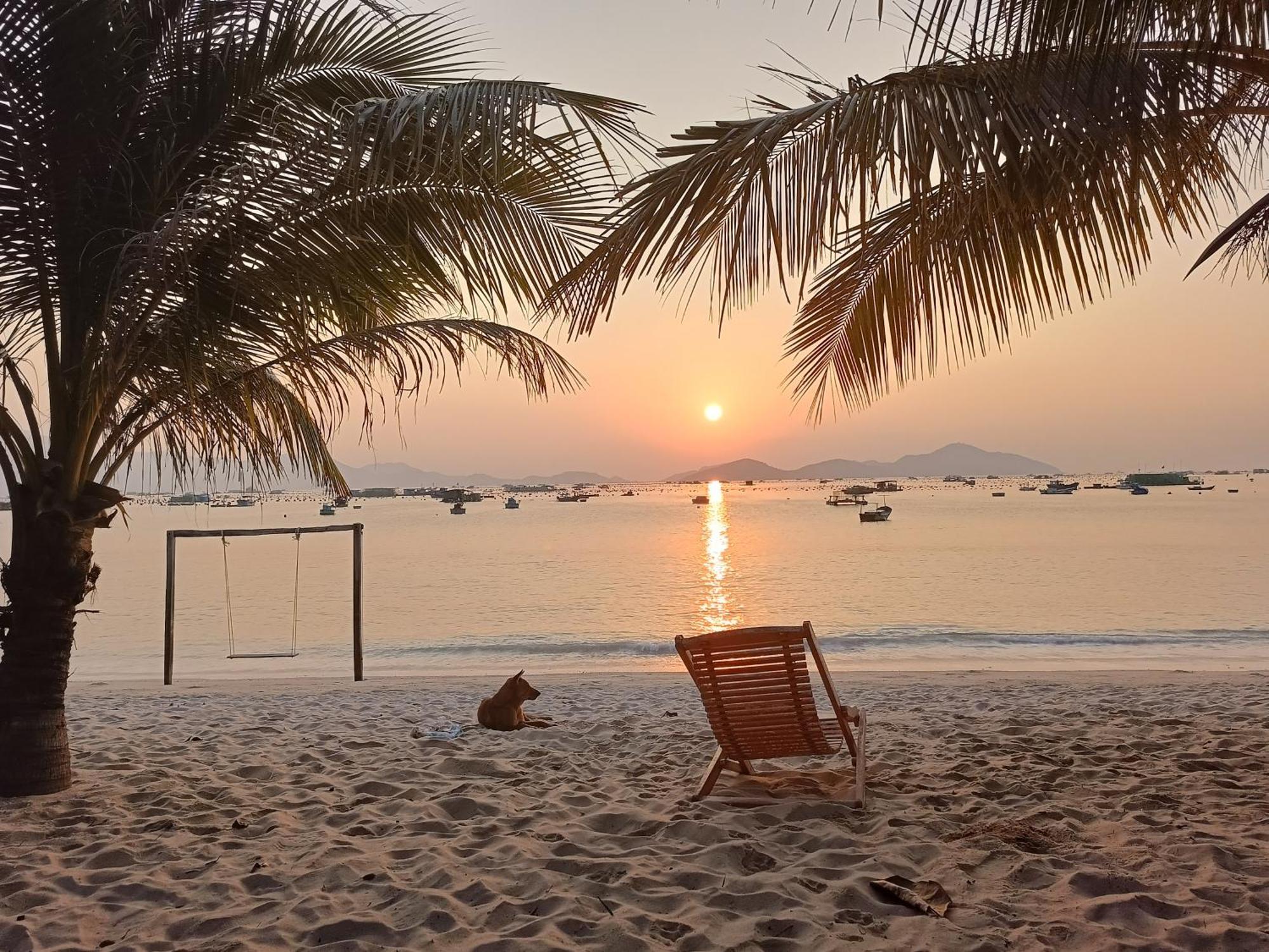 فندق The Sunrise Anh Tu كام رانه المظهر الخارجي الصورة